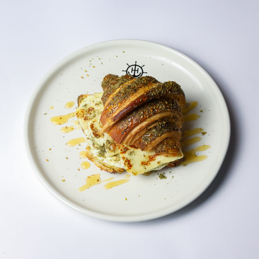 HALLOUMI ZAATAR  CROISSANT