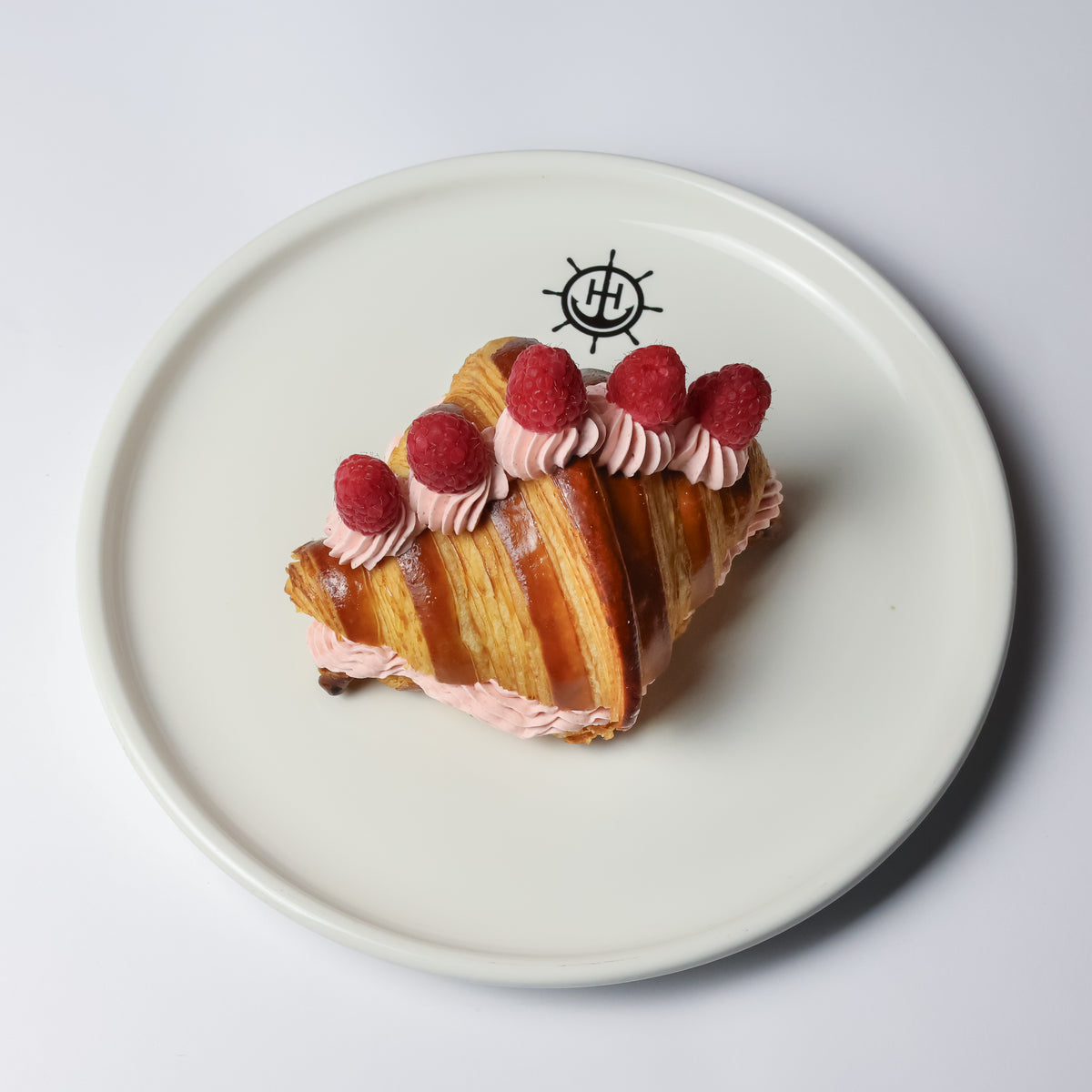 RASPEBERRY CROISSANT