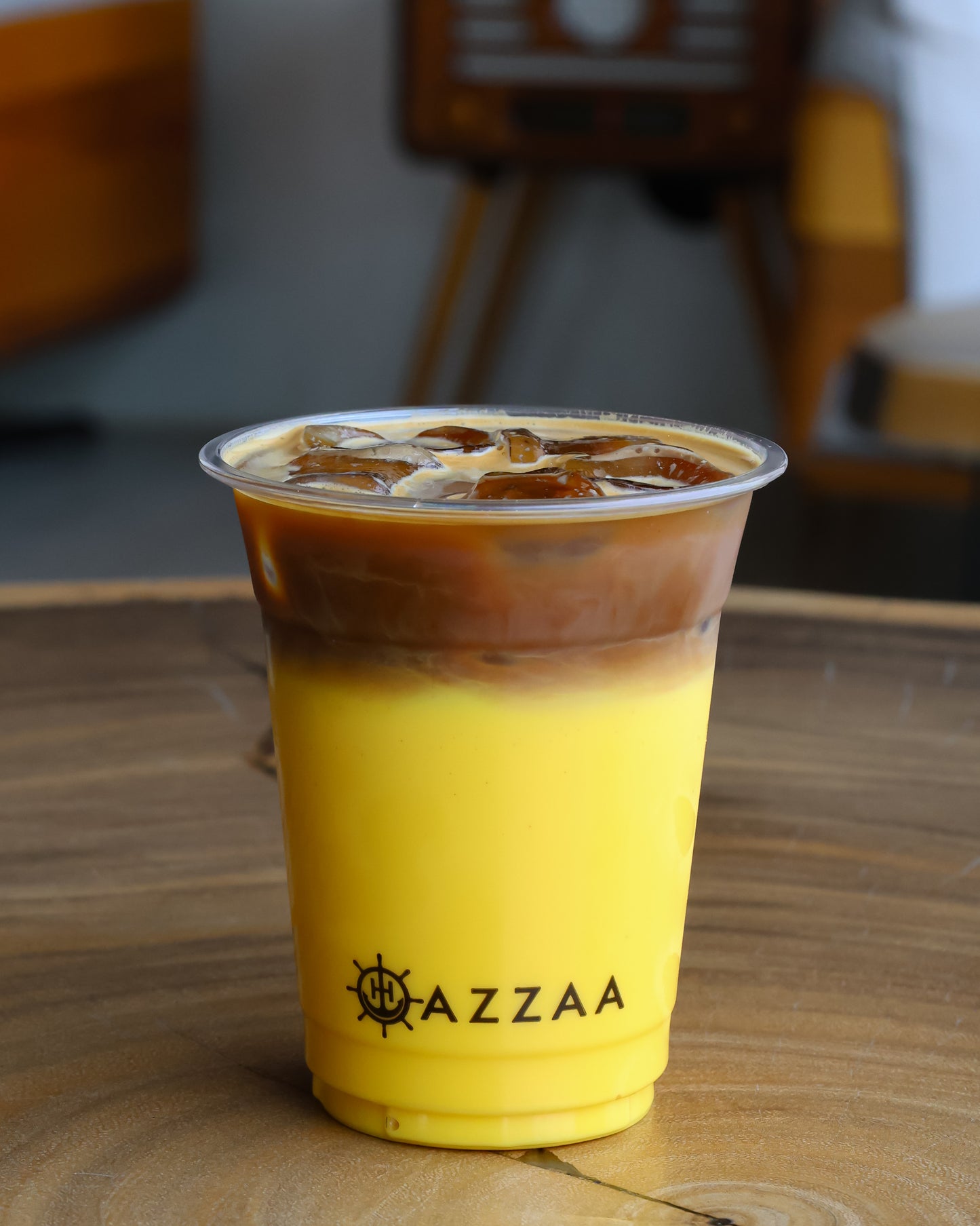 Ice Saffron Latte